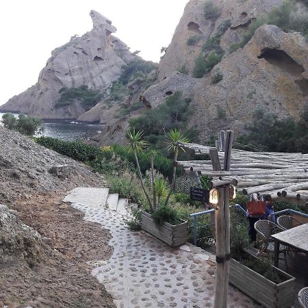 Les BarlesMade In Provence Proche Cassis公寓 外观 照片